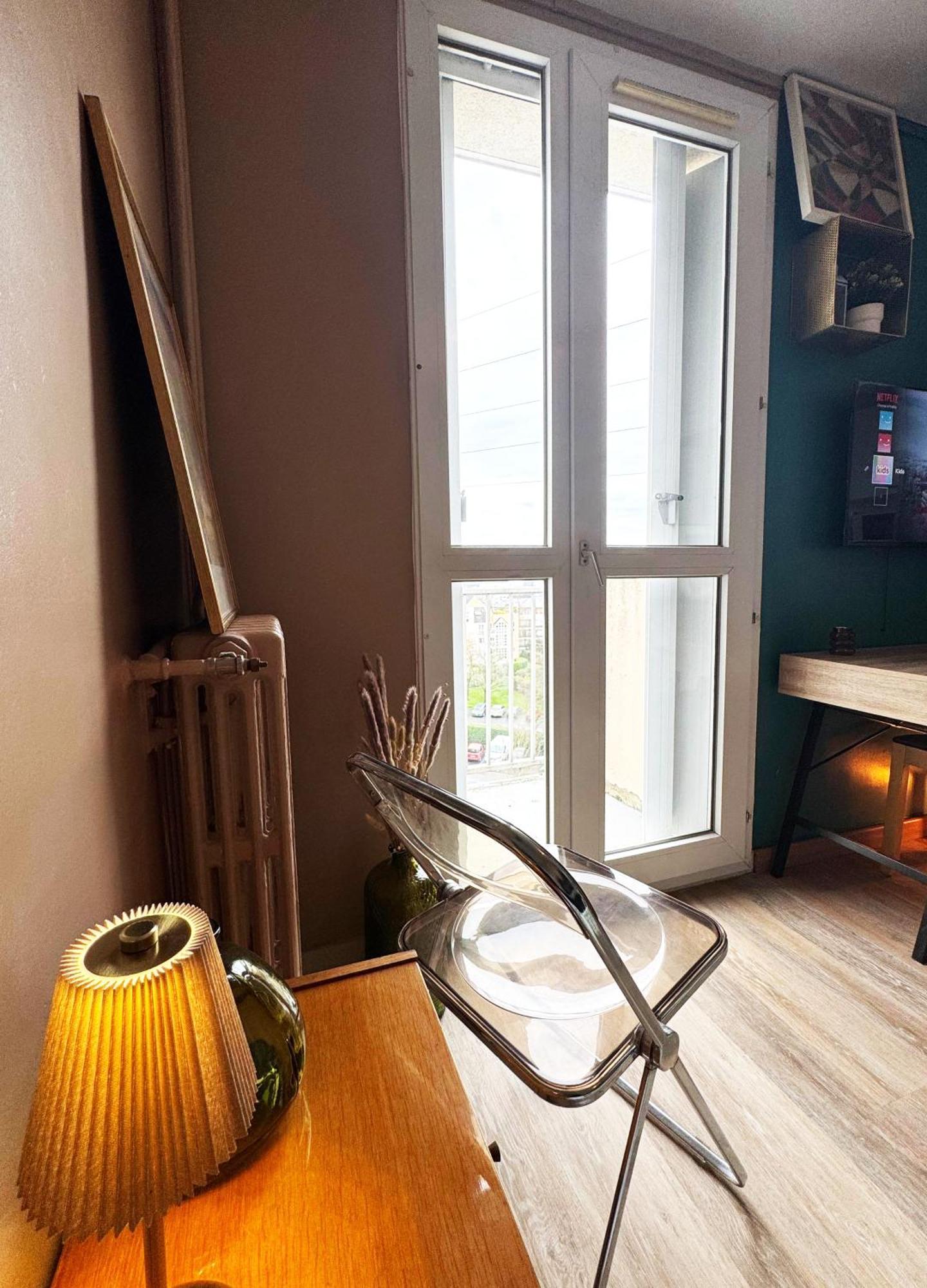 Apartment Beau Proche De La Gare De Train